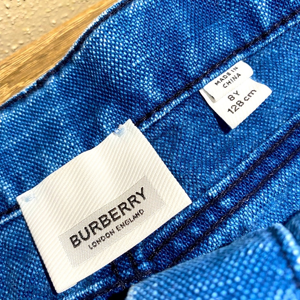 Girls Burberry Skirt -Size 8y